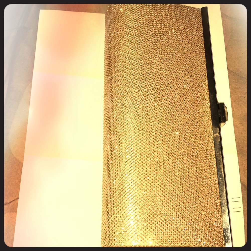 Golden clutch